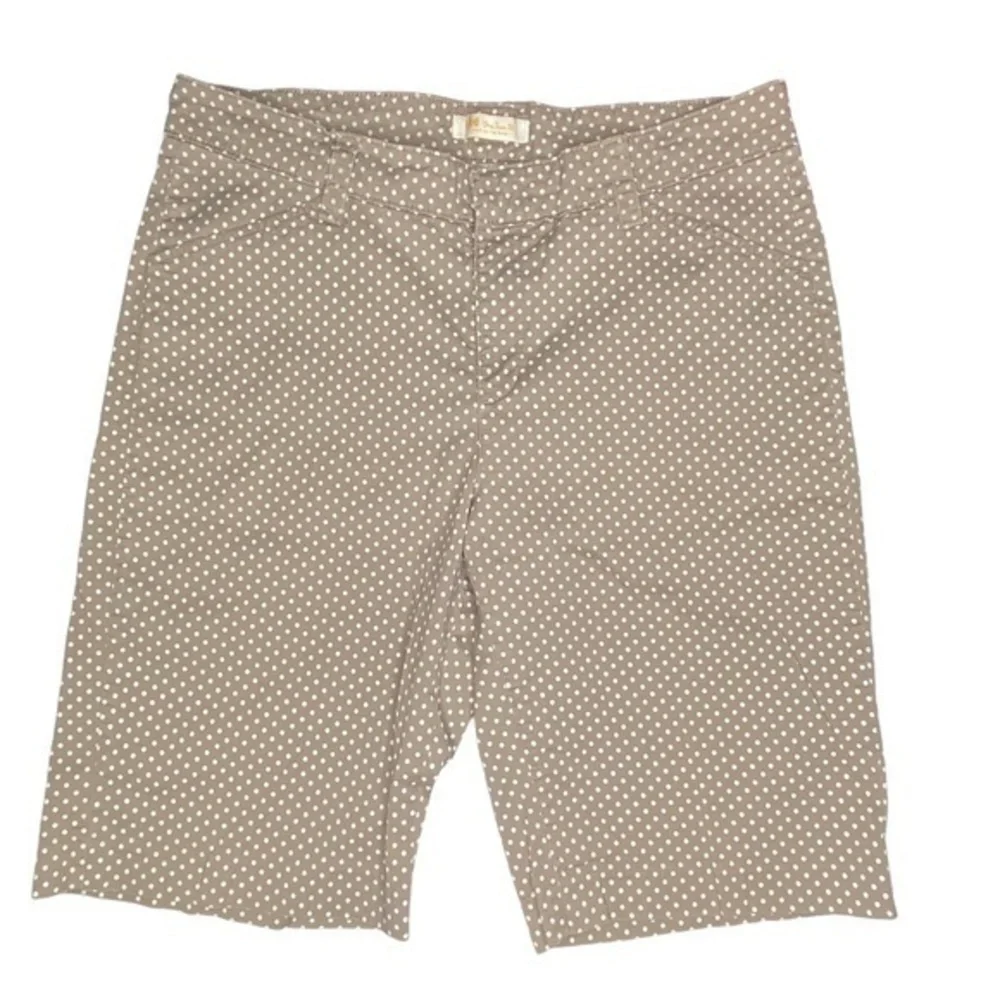 Lee Shorts One True Fit Lower On The Waist Size 14 Polka Dot‎ Tan White Bermuda